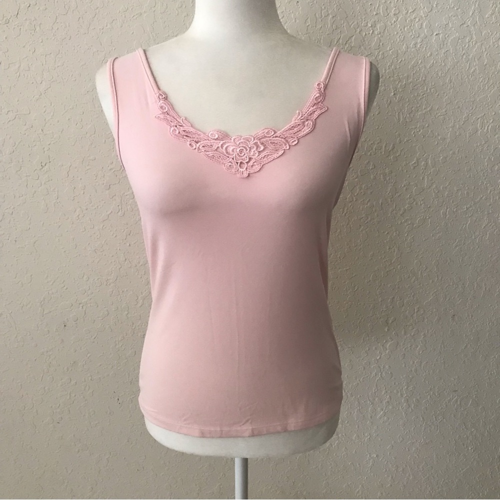 Linda Leal Medium Beautiful Light Pink Top